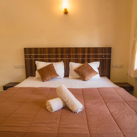 The Beach Hive Resort Kashid 외부 사진