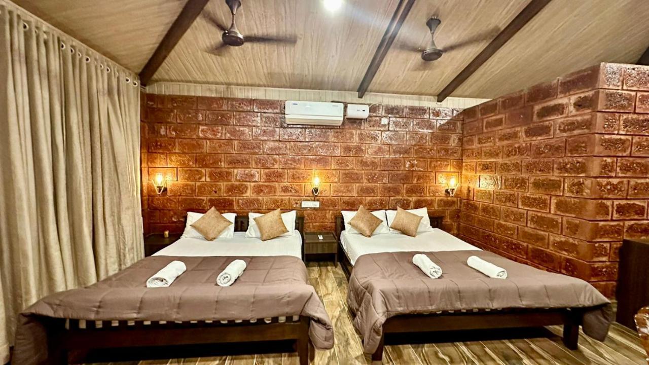 The Beach Hive Resort Kashid 외부 사진