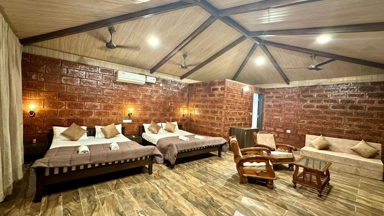 The Beach Hive Resort Kashid 외부 사진