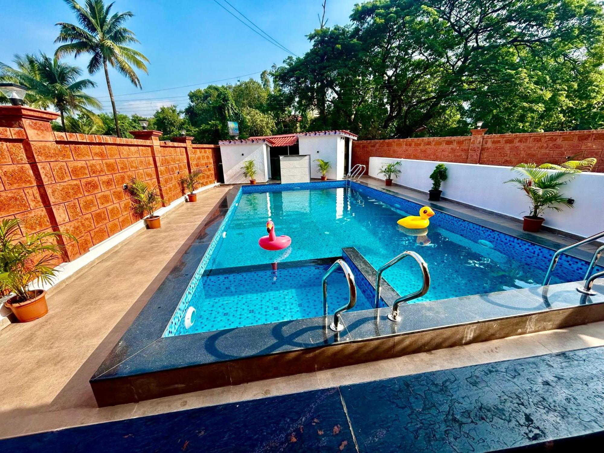 The Beach Hive Resort Kashid 외부 사진